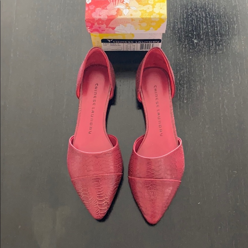 Chinese Laundry Easy Does It